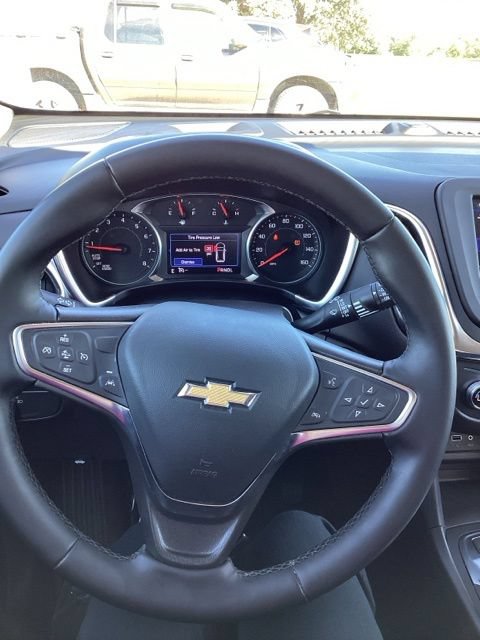Used 2024 Chevrolet Equinox LT AWD/4WD image 11