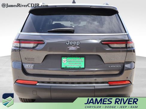 Used 2024 Jeep Grand Cherokee L Limited image 4