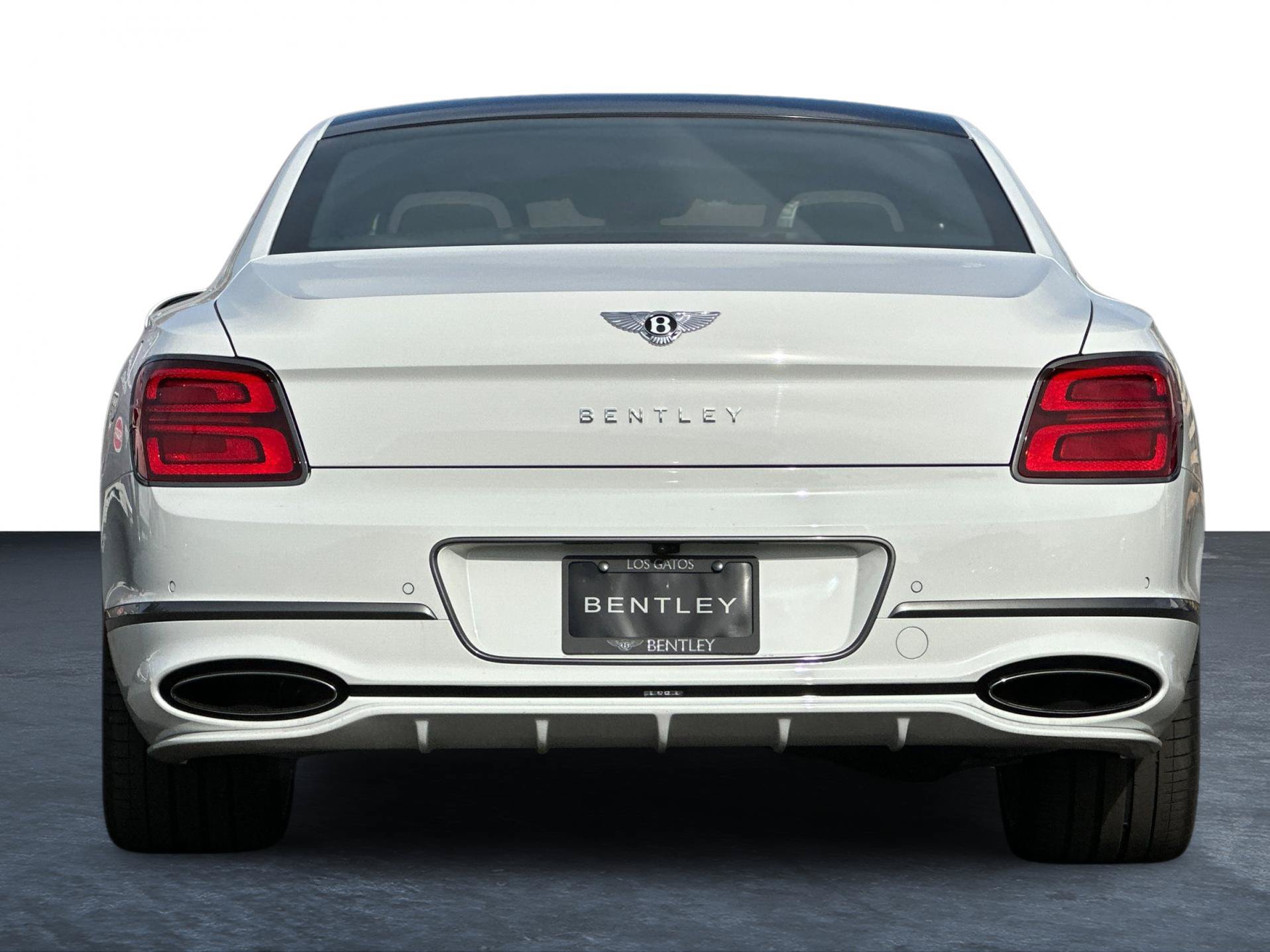 Used 2025 Bentley Flying Spur Plug-In Hybrid AWD/4WD image 11