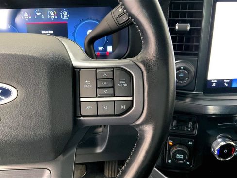 Used 2023 Ford F250 Lariat w/ Lariat Ultimate Package AWD/4WD image 22