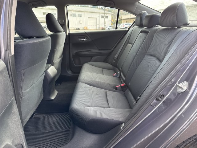 Used 2016 Honda Accord LX image 16