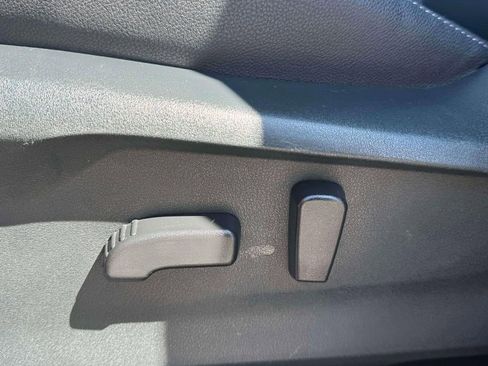 Used 2022 Subaru Ascent Onyx Edition image 17