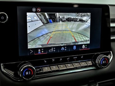 New 2026 GMC Canyon Elevation w/ Convenience Package image 15