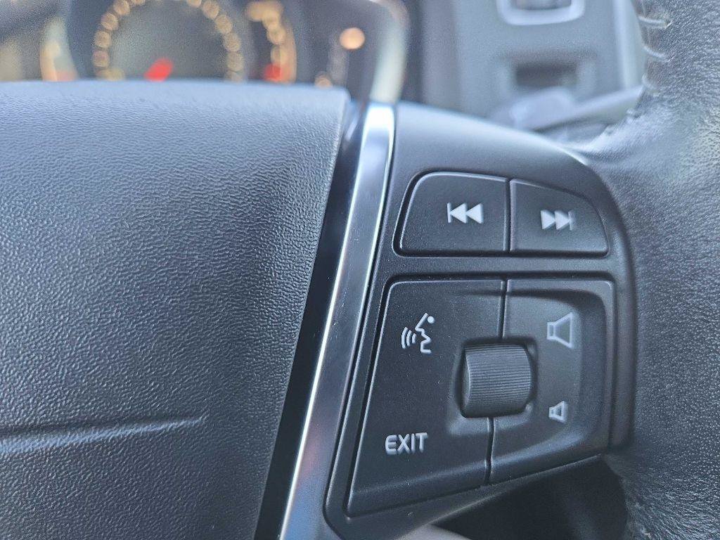 Used 2017 Volvo S60 T5 Inscription FWD image 17