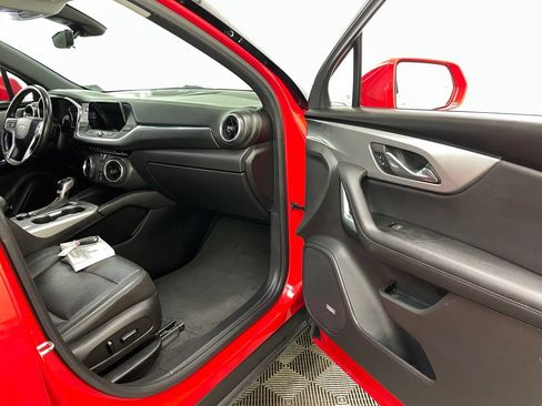 Certified 2019 Chevrolet Blazer LT w/ Sun and Wheels Package FWD image 38