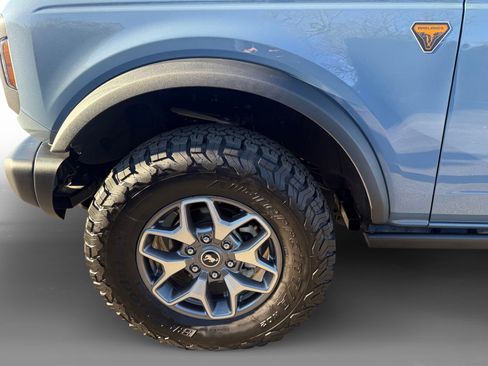 Certified 2025 Ford Bronco Badlands image 9