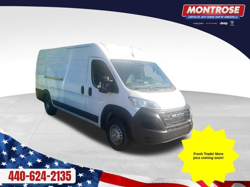 Used 2024 RAM ProMaster 3500 w/ Storage Group FWD image 4
