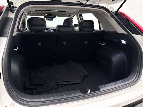 Used 2023 Kia Niro EX Touring FWD image 32