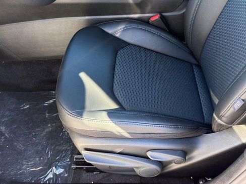 New 2026 Jeep Compass Latitude image 10