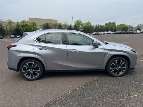 Used 2023 Lexus UX 250h AWD w/ Accessory Package (Z1) image 4