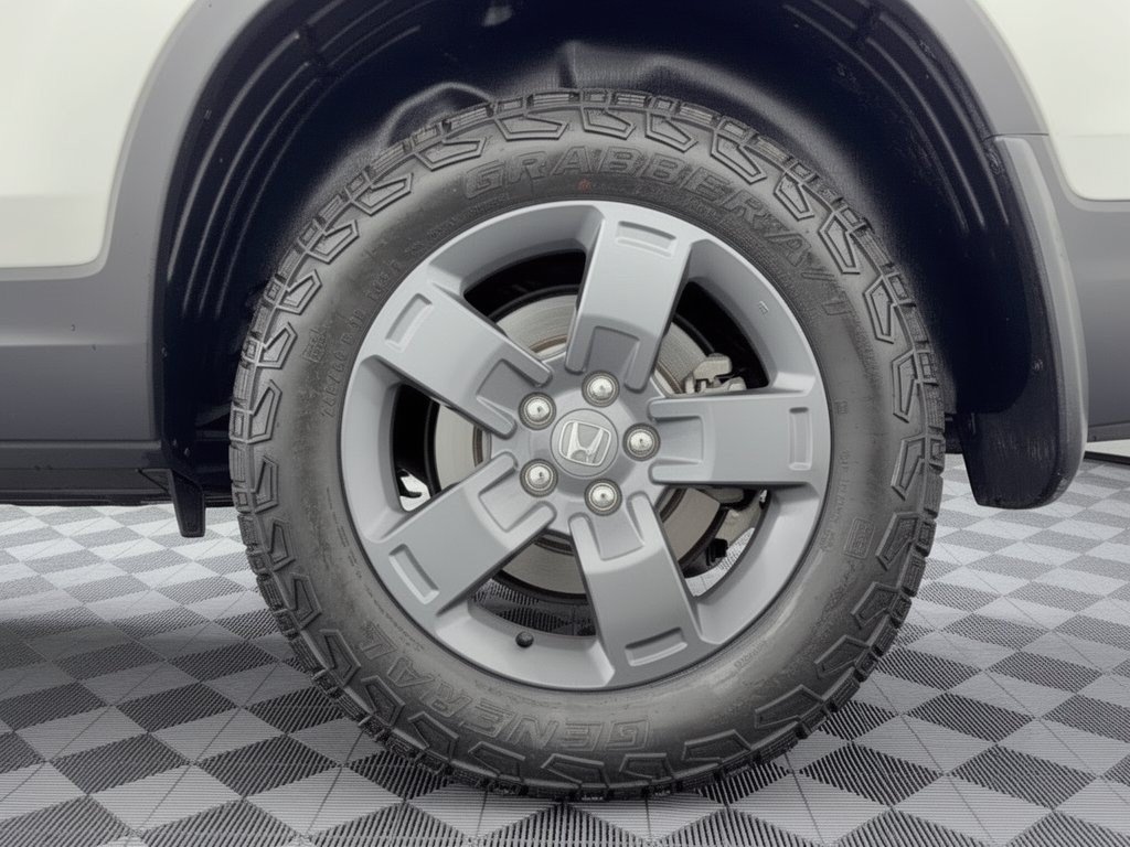 Used 2024 Honda Ridgeline TrailSport image 13
