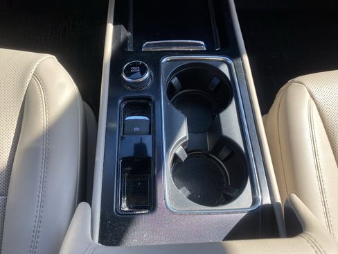 Used 2022 Lincoln Corsair AWD w/ Equipment Group 101A image 19