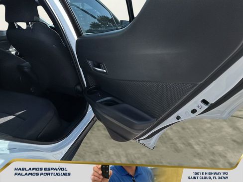 Used 2019 Toyota C-HR LE FWD image 27