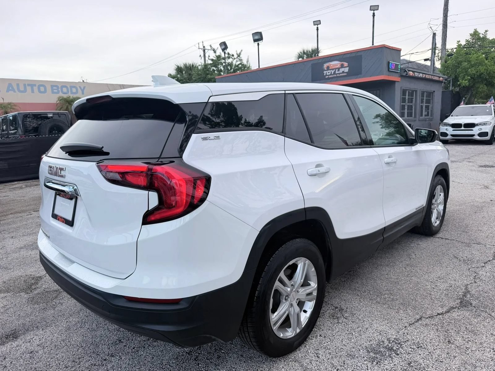 Used 2019 GMC Terrain SLE FWD image 7