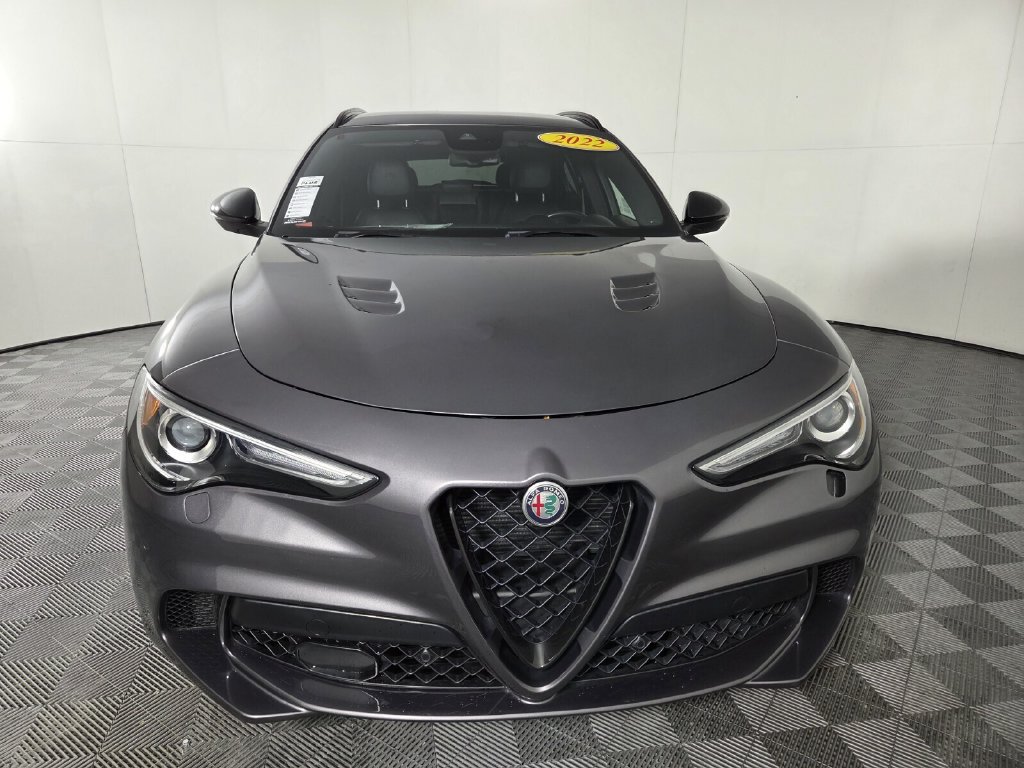 Used 2022 Alfa Romeo Stelvio Quadrifoglio w/ Active Assist Plus Package AWD/4WD image 3