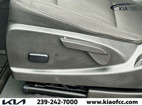 Used 2022 GMC Canyon Elevation w/ Trailering Package image 23