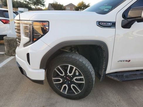 Used 2024 GMC Sierra 1500 AT4 w/ Technology Package image 7