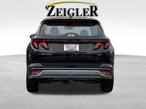New 2026 Hyundai Tucson SE image 6