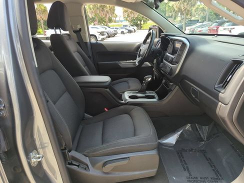 Certified 2022 Chevrolet Colorado LT w/ Redline Special Edition RWD image 24