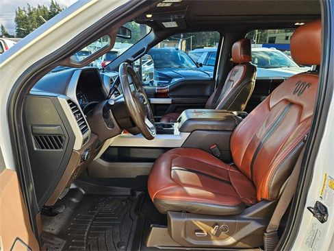 Used 2021 Ford F450 King Ranch w/ King Ranch Ultimate Package image 11