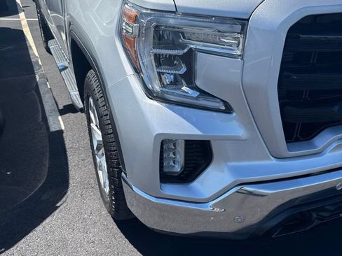Used 2019 GMC Sierra 1500 SLT w/ SLT Premium Package AWD/4WD image 4