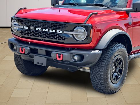 Used 2023 Ford Bronco Wildtrak AWD/4WD image 37