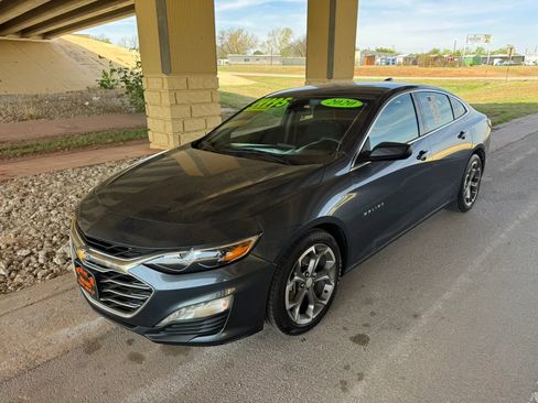 Used 2020 Chevrolet Malibu LT image 7