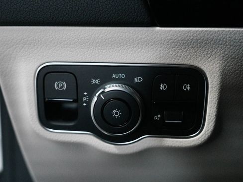 Used 2023 Mercedes-Benz GLA 250 4MATIC image 20