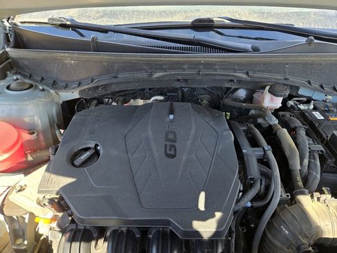 Used 2023 Hyundai Santa Cruz SEL image 25