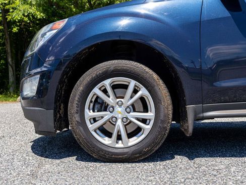 Used 2017 Chevrolet Equinox LT w/ Convenience Package FWD image 10