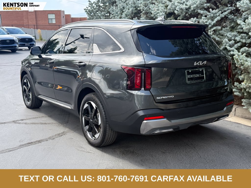 Used 2025 Kia Sorento EX AWD/4WD image 6