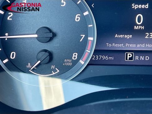 Used 2022 Nissan Frontier SV image 15