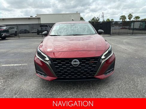 Certified 2023 Nissan Altima 2.5 SR w/ SR Premium Package image 8