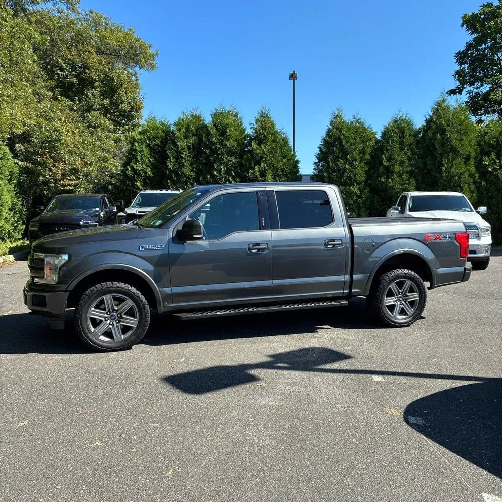 Used 2019 Ford F150 Lariat w/ Equipment Group 502A Luxury AWD/4WD image 9