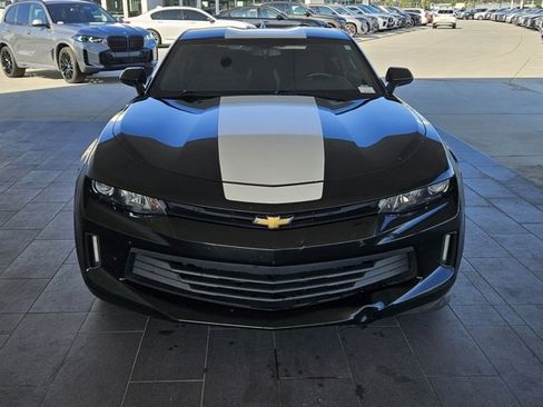 Used 2018 Chevrolet Camaro LT image 3