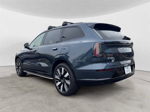 Certified 2025 Volvo EX90 Plus image 3