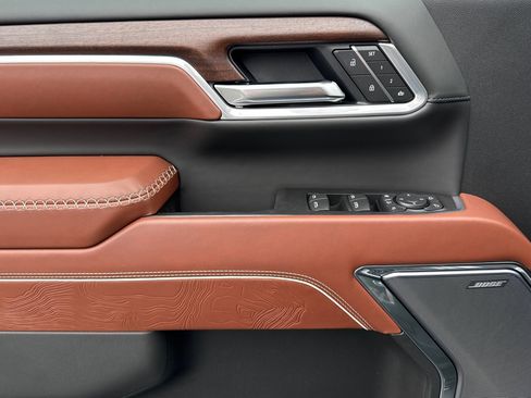 New 2026 GMC Sierra 2500 Denali Ultimate image 12