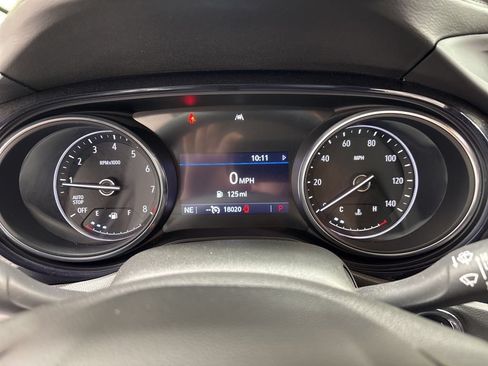Used 2023 Buick Encore GX Preferred w/ Cold Weather Comfort Package FWD image 15