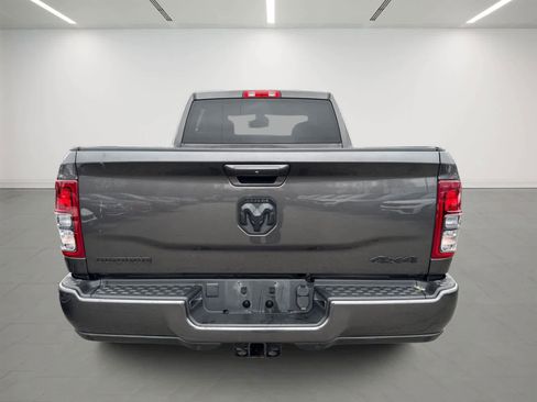 Used 2022 RAM 2500 Big Horn w/ Night Edition AWD/4WD image 5