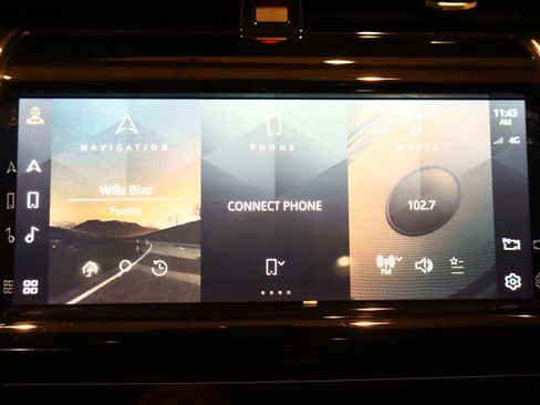 Used 2021 Land Rover Discovery Sport S image 28