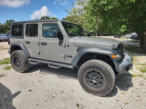 Used 2020 Jeep Wrangler Unlimited Sport AWD/4WD image 1