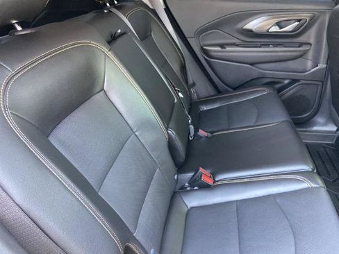 Used 2021 GMC Terrain SLT w/ Infotainment Package II FWD image 23