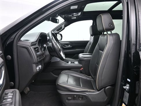 Used 2023 GMC Yukon XL SLT AWD/4WD image 20