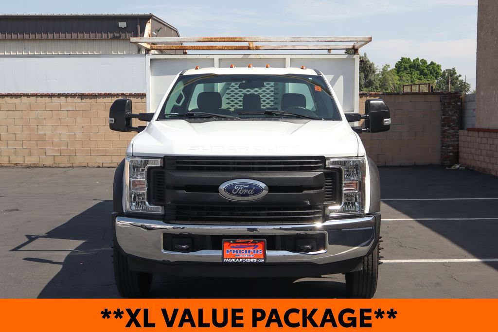 Used 2017 Ford F550 Luxury RWD image 4