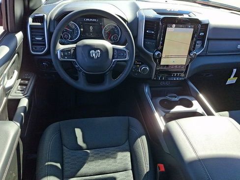 New 2026 RAM 1500 4x4 Crew Cab image 8