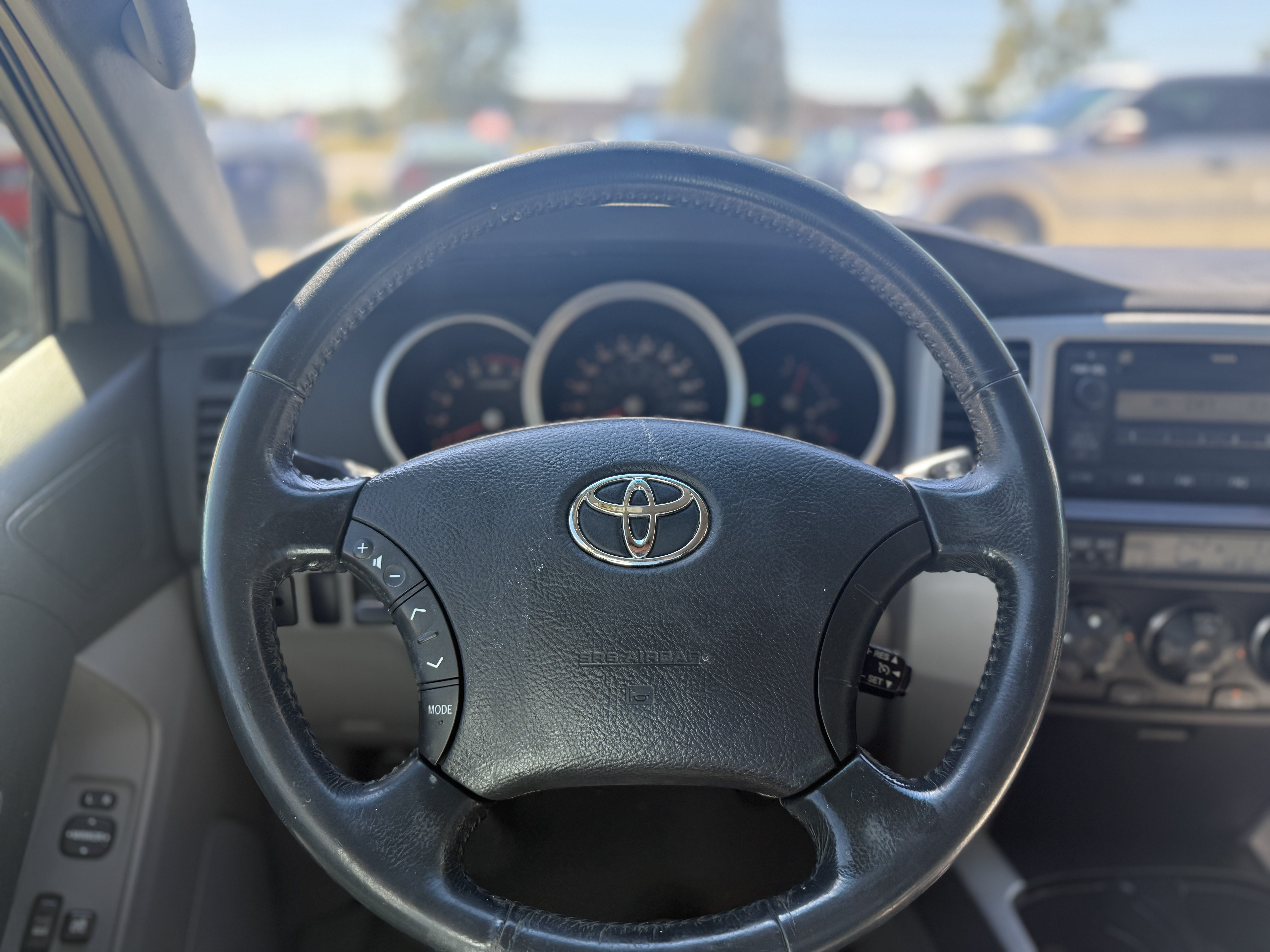Used 2006 Toyota 4Runner SR5 RWD image 14