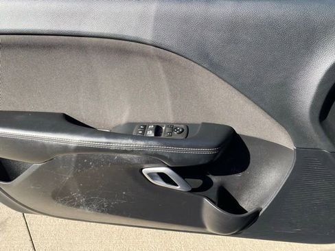 Used 2021 Dodge Challenger SXT image 13