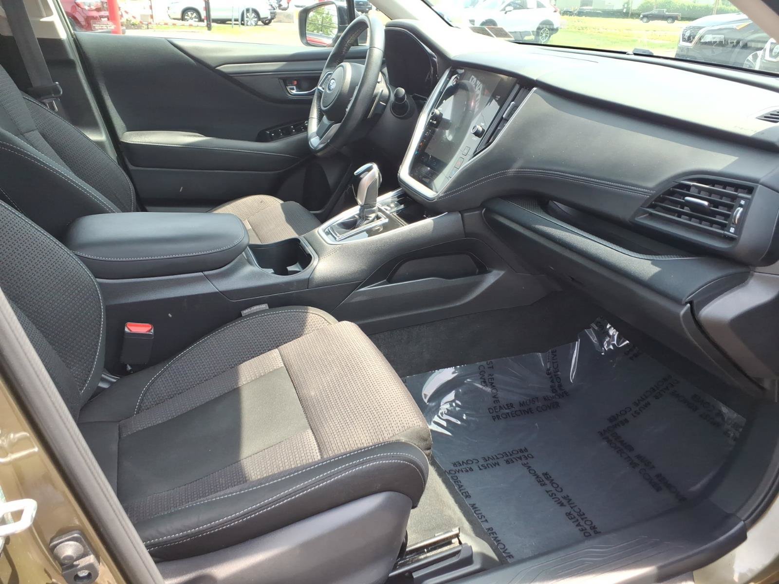 Used 2023 Subaru Outback Premium AWD/4WD image 29