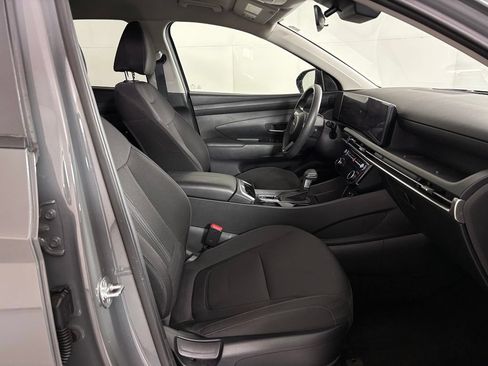 Used 2025 Hyundai Tucson SEL FWD image 41