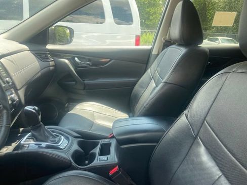 Used 2020 Nissan Rogue SL FWD image 7